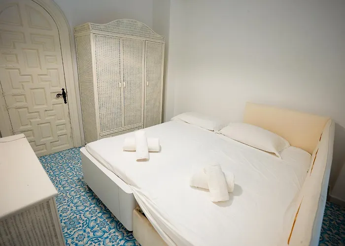 Anna Forio di Ischia